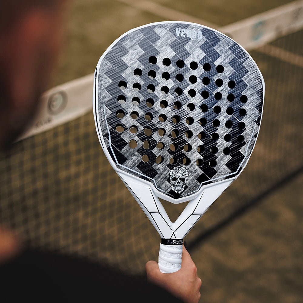V2000 - White Black 15K - Skull Padel