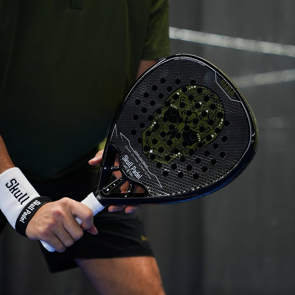 V1010 Camo 3K Carbon Padel Racket – Extra Light | Skull Padel